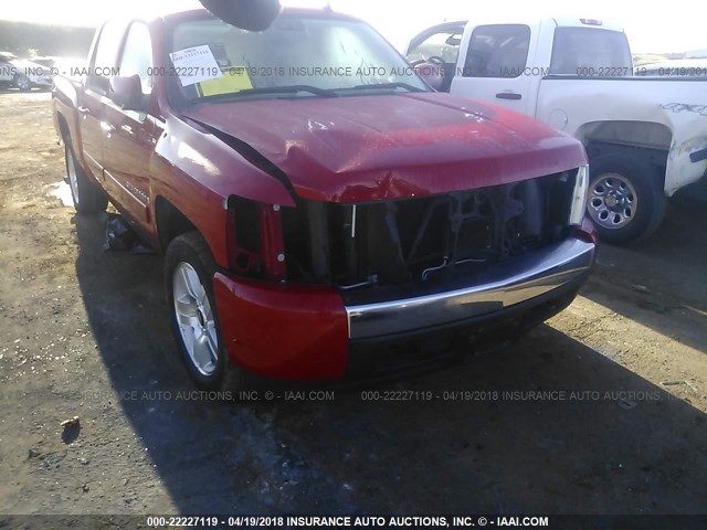 3GCEC13J18G174920 - 2008 CHEVROLET SILVERADO C1500 RED photo 6