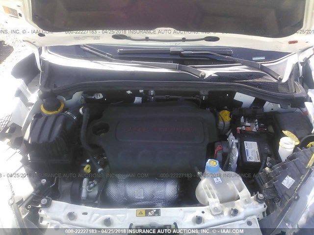 ZFBERFBT0G6B02966 - 2016 RAM PROMASTER CITY SLT 白色 照片 10