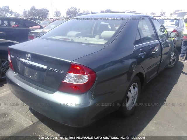 JTDBE32K930151255 - 2003 TOYOTA CAMRY LE/XLE GRAY photo 4