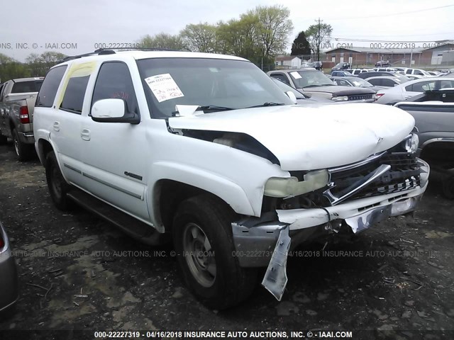 1GNEC13T81R164500 - 2001 CHEVROLET TAHOE C1500 WHITE photo 1