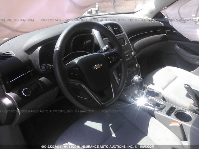 1G11B5SL5FF341024 - 2015 CHEVROLET MALIBU LS 金色 照片 5