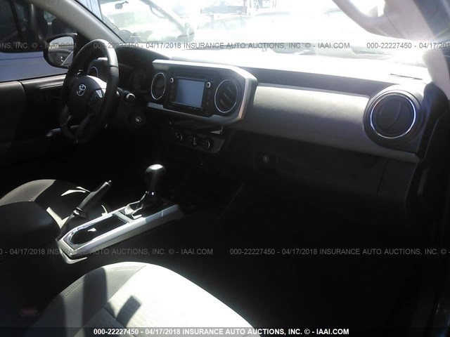 5TFAZ5CNXGX018487 - 2016 TOYOTA TACOMA DBL CAB/SR5/TRD SPORT/OR GRAY photo 5