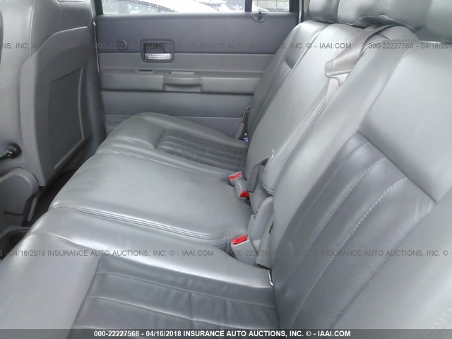 1D4HB58DX4F218468 - 2004 DODGE DURANGO LIMITED SILVER photo 8