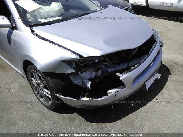 JTKDE3B77A0309859 - 2010 TOYOTA SCION TC 银色 照片 6