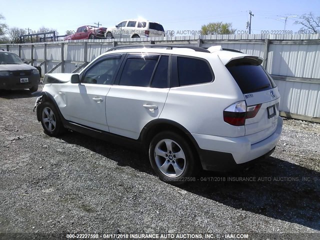 WBXPC93497WF15472 - 2007 BMW X3 3.0SI WHITE photo 3