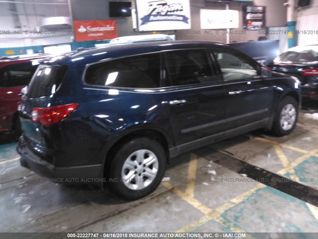 1GNER13D59S171335 - 2009 CHEVROLET TRAVERSE LS BLUE photo 4