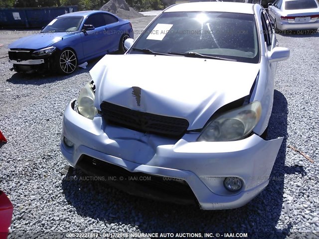 2T1KR32E85C482495 - 2005 TOYOTA COROLLA MATRIX XR SILVER photo 6