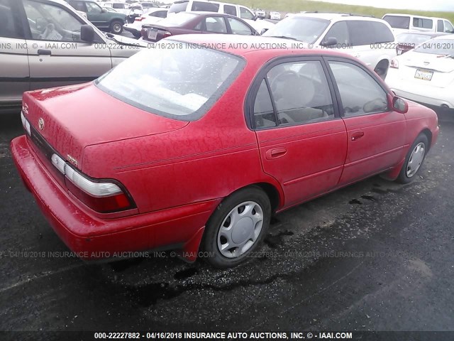 2T1BB02E6VC184787 - 1997 TOYOTA COROLLA DX RED photo 4