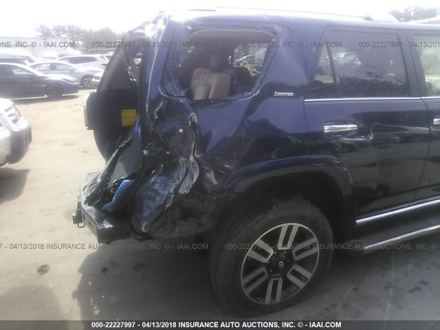 JTEBU5JR9J5496763 - 2018 TOYOTA 4RUNNER SR5 PREM/LTDL/TRAIL/TRD BLUE photo 6