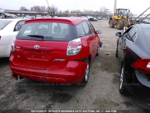 2T1KR32E35C464762 - 2005 TOYOTA COROLLA MATRIX XR RED photo 4