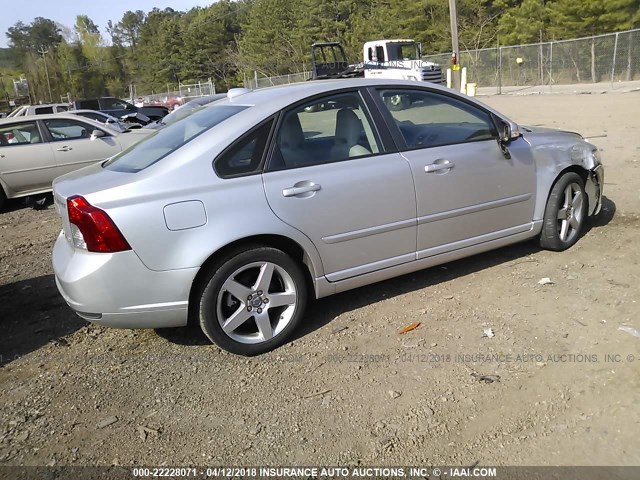 YV1MS382282381069 - 2008 VOLVO S40 2.4I SILVER photo 4