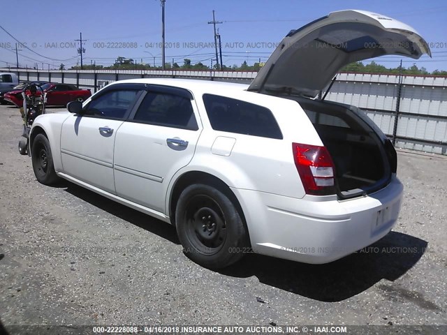 2D4FV47T47H612276 - 2007 DODGE MAGNUM SE WHITE photo 3