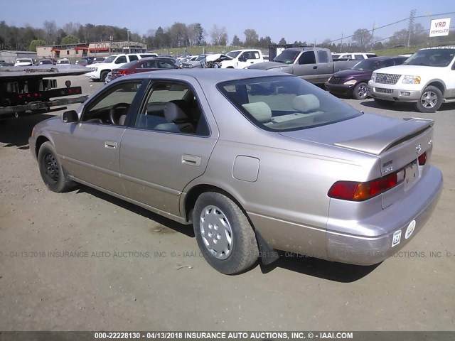 4T1BG22K7VU781688 - 1997 TOYOTA CAMRY CE/LE/XLE 金色 照片 3