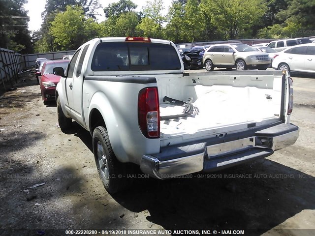 1N6AD0CU9DN737825 - 2013 NISSAN FRONTIER SV/PRO-4X WHITE photo 3