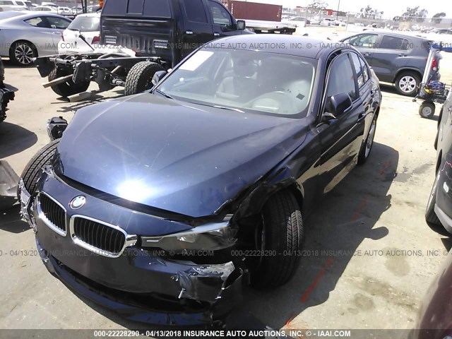 WBA3C1C59DF436735 - 2013 BMW 328 I SULEV Navy photo 2