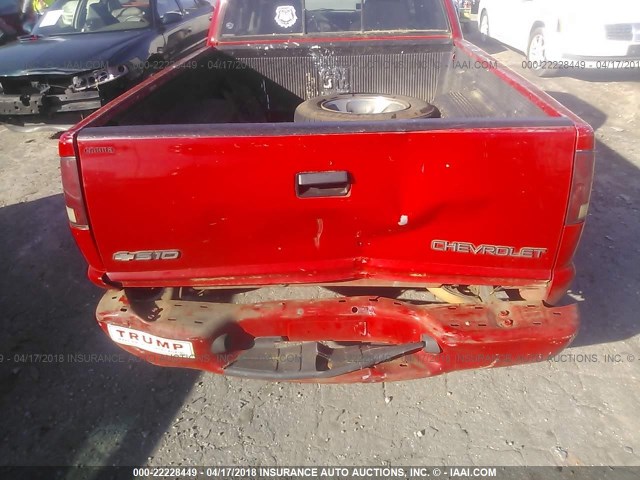 1GCCS19W8Y8181754 - 2000 CHEVROLET S TRUCK S10 RED photo 6