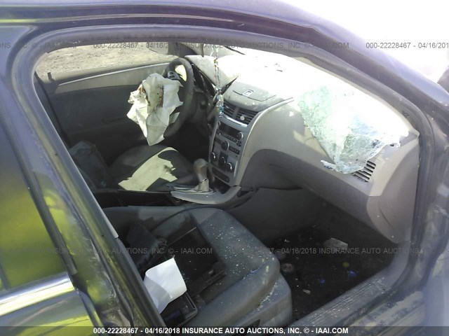 1G1ZA5EU4BF146424 - 2011 CHEVROLET MALIBU LS ნაცრისფერი ფოტო 5