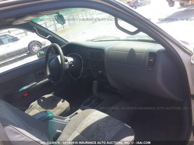 4TASN92N4XZ522624 - 1999 TOYOTA TACOMA XTRACAB PRERUNNER თეთრი ფოტო 5