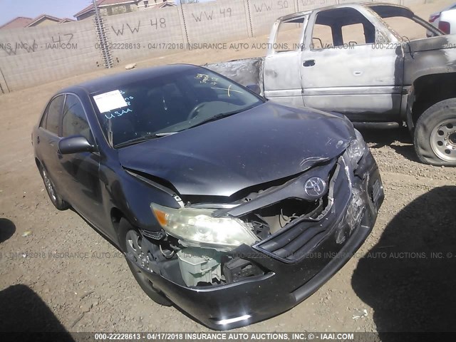 4T1BF3EK7BU173931 - 2011 TOYOTA CAMRY SE/LE/XLE Сұр фото 1