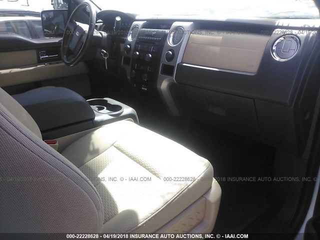 1FTFX1ET3CFC13427 - 2012 FORD F150 SUPER CAB WHITE photo 5