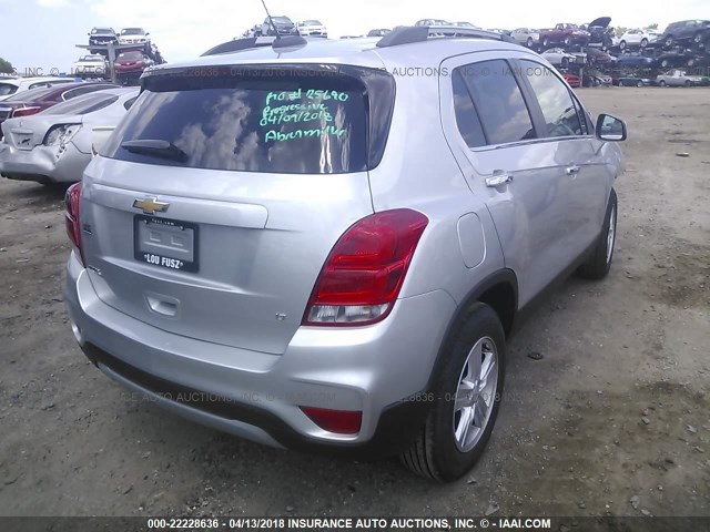 KL7CJLSB9HB192655 - 2017 CHEVROLET TRAX 1LT SILVER photo 4