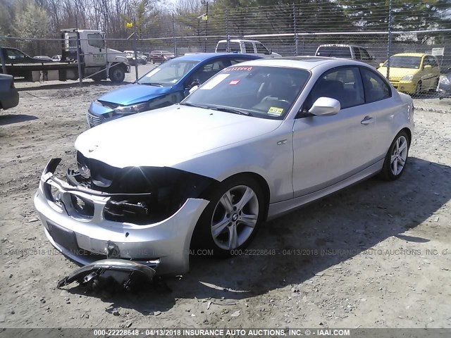 WBAUP9C54BVL89429 - 2011 BMW 128 I SILVER photo 2