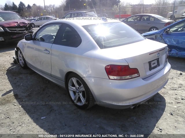 WBAUP9C54BVL89429 - 2011 BMW 128 I SILVER photo 3