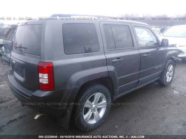 1C4NJRBBXED892764 - 2014 JEEP PATRIOT SPORT GRAY photo 4