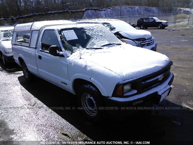 1GCCS14X7T8188929 - 1996 CHEVROLET S TRUCK S10 WHITE photo 1