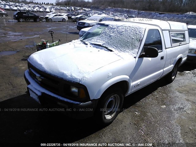 1GCCS14X7T8188929 - 1996 CHEVROLET S TRUCK S10 WHITE photo 2