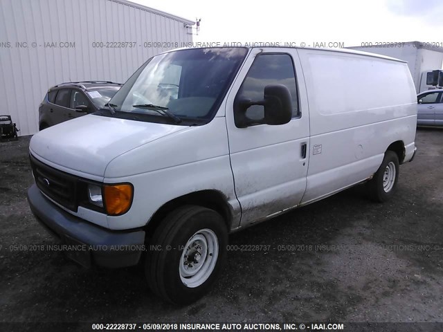 1FTNE24W17DA96581 - 2007 FORD ECONOLINE E250 VAN WHITE photo 2