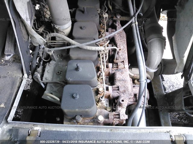 4UZA4FF48WC897898 - 1998 FREIGHTLINER CHASSIS M LINE WALK-IN VAN WHITE photo 9