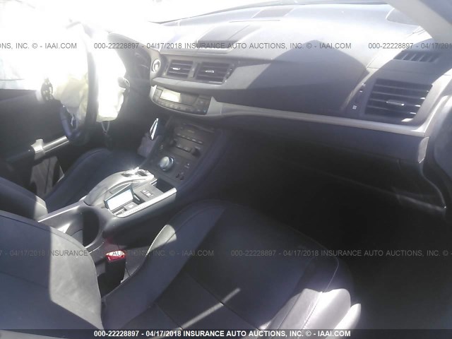 JTHKD5BH3C2048421 - 2012 LEXUS CT 200 GRAY photo 5