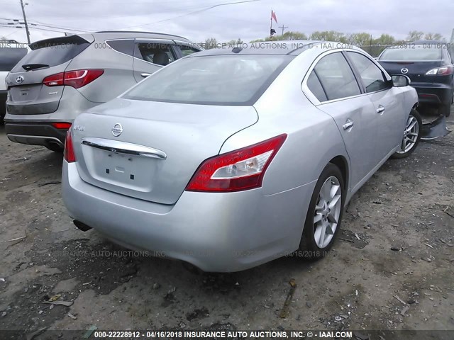 1N4AA5APXAC867504 - 2010 NISSAN MAXIMA S/SV SILVER photo 4