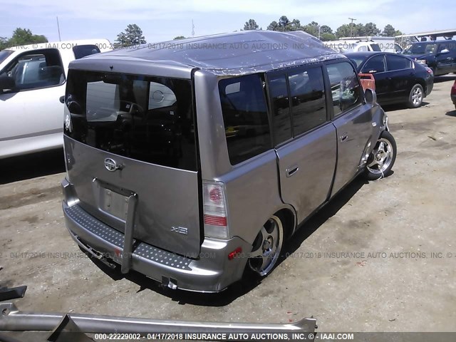 JTLKT324764030345 - 2006 TOYOTA SCION XB SILVER photo 4