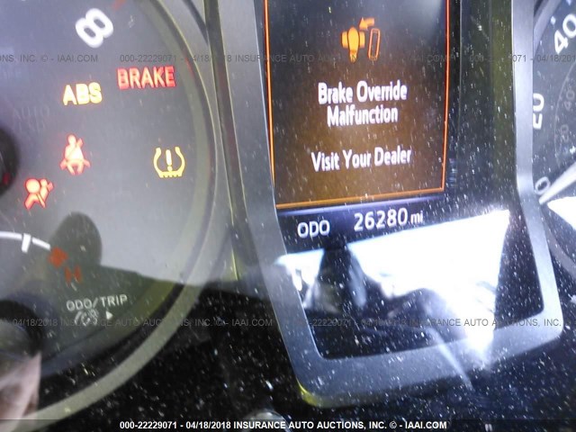 3TMCZ5AN8GM032891 - 2016 TOYOTA TACOMA DBL CAB/SR/SR5/TRD SPT/OR SILVER photo 7