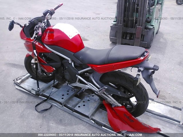 JKAEXEC109DA29035 - 2009 KAWASAKI EX650 C RED photo 3