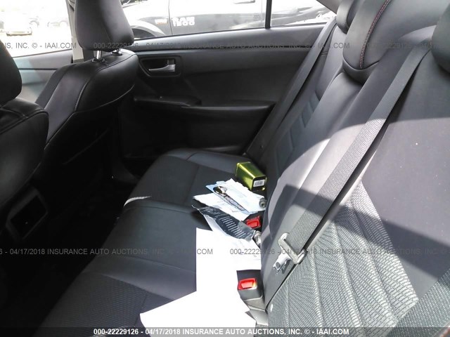 4T1BF1FK9HU419325 - 2017 TOYOTA CAMRY LE/XLE/SE/XSE BLACK photo 8