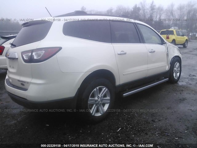 1GNKVJKD9DJ145576 - 2013 CHEVROLET TRAVERSE LT WHITE photo 4