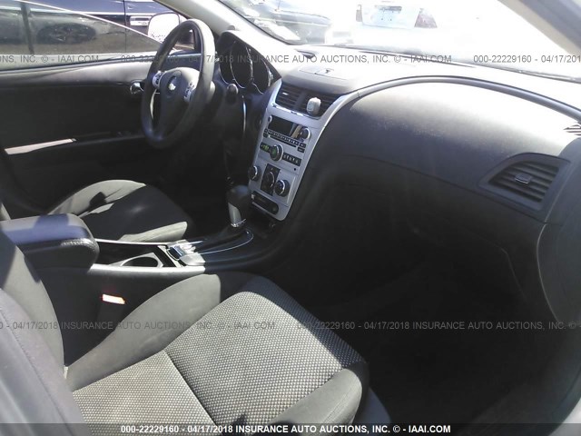 1G1ZC5EU9BF348184 - 2011 CHEVROLET MALIBU 1LT WHITE photo 5