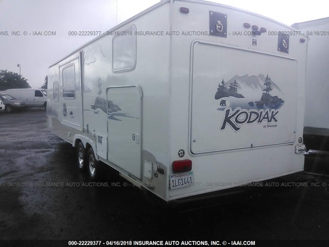 47CTS5M236L116055 - 2006 KODIAK DUTCH  WHITE photo 3