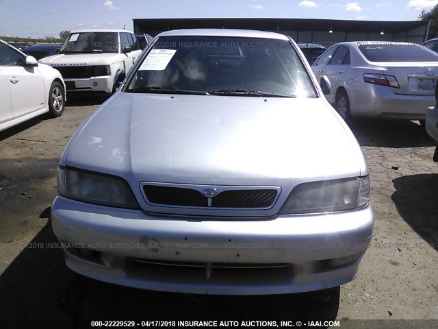 JNKCP11A42T512396 - 2002 INFINITI G20 SILVER photo 6