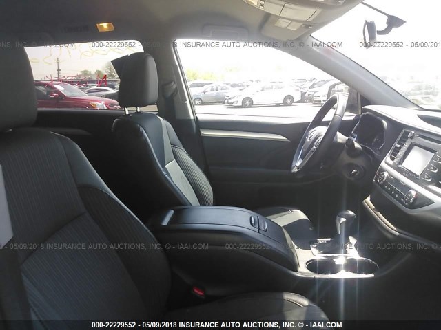 5TDBKRFH6FS214890 - 2015 TOYOTA HIGHLANDER LE/LE PLUS BLACK photo 5