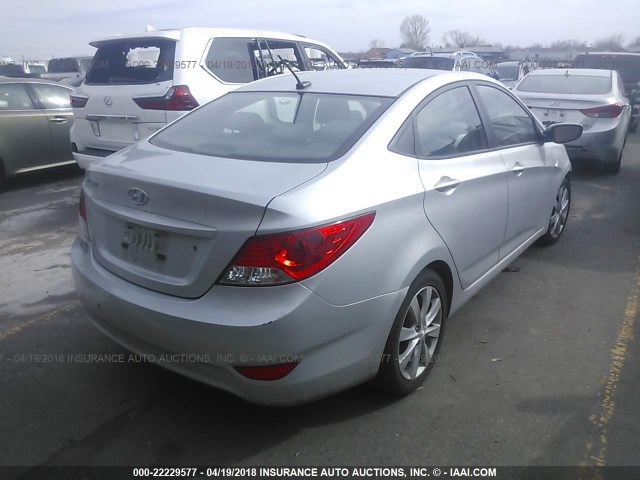 KMHCU4AE3EU754461 - 2014 HYUNDAI ACCENT GLS/SE SILVER photo 4