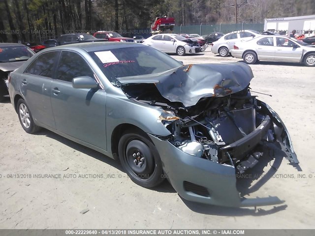 4T1BK3EK7BU624254 - 2011 TOYOTA CAMRY SE/LE/XLE Зеленый фото 1