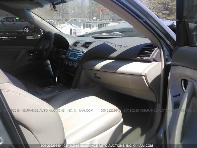 4T1BK3EK7BU624254 - 2011 TOYOTA CAMRY SE/LE/XLE Зеленый фото 5