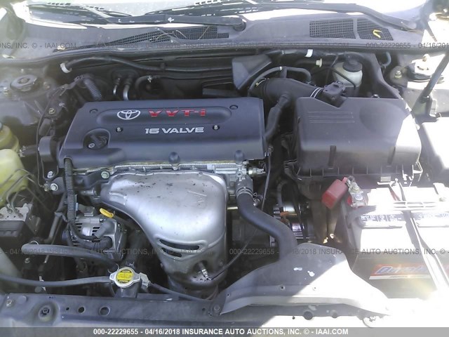 JTDBE30K720124041 - 2002 TOYOTA CAMRY LE/XLE/SE შავი ფოტო 10