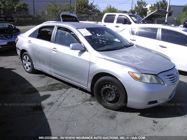 4T1BE46K77U188315 - 2007 TOYOTA CAMRY NEW GENERAT CE/LE/XLE/SE SILVER photo 1