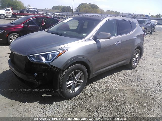 5NMZT3LB7HH018391 - 2017 HYUNDAI SANTA FE SPORT  GRAY photo 2