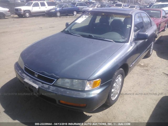 1HGCD5562VA207259 - 1997 HONDA ACCORD EX/EX-R BLUE photo 2